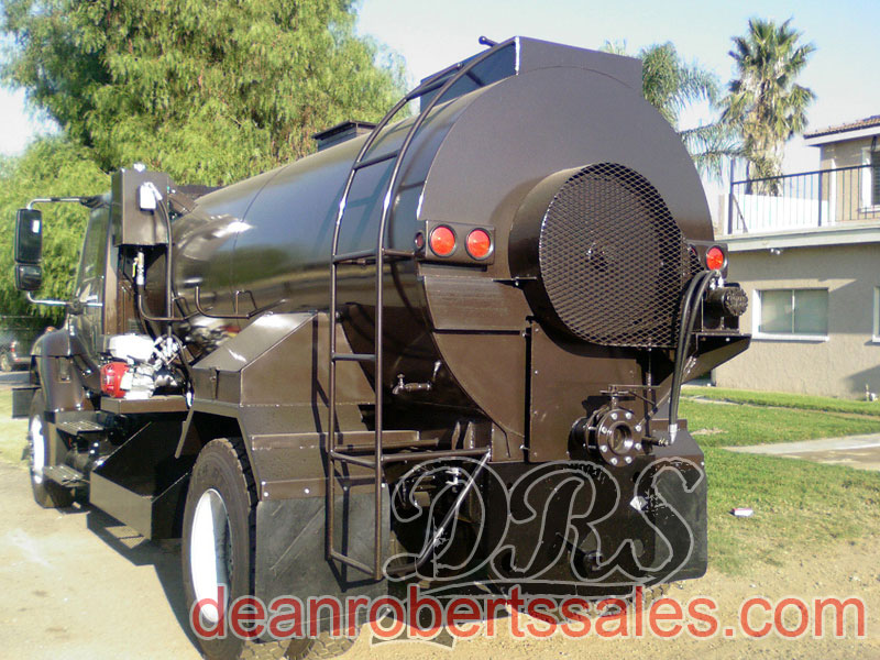 CUSTOM SEALCOAT TANKS TRAILERS AND TRUCKS BY DEAN ROBERTS SALES