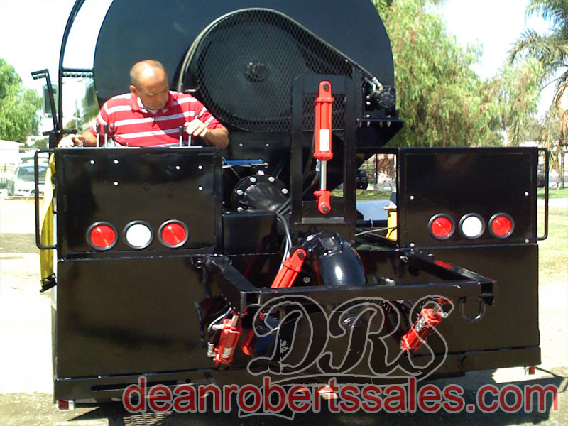 CUSTOM SLURRY TANKS TRUCKS AND MIXERS DEAN ROBERTS SALES.